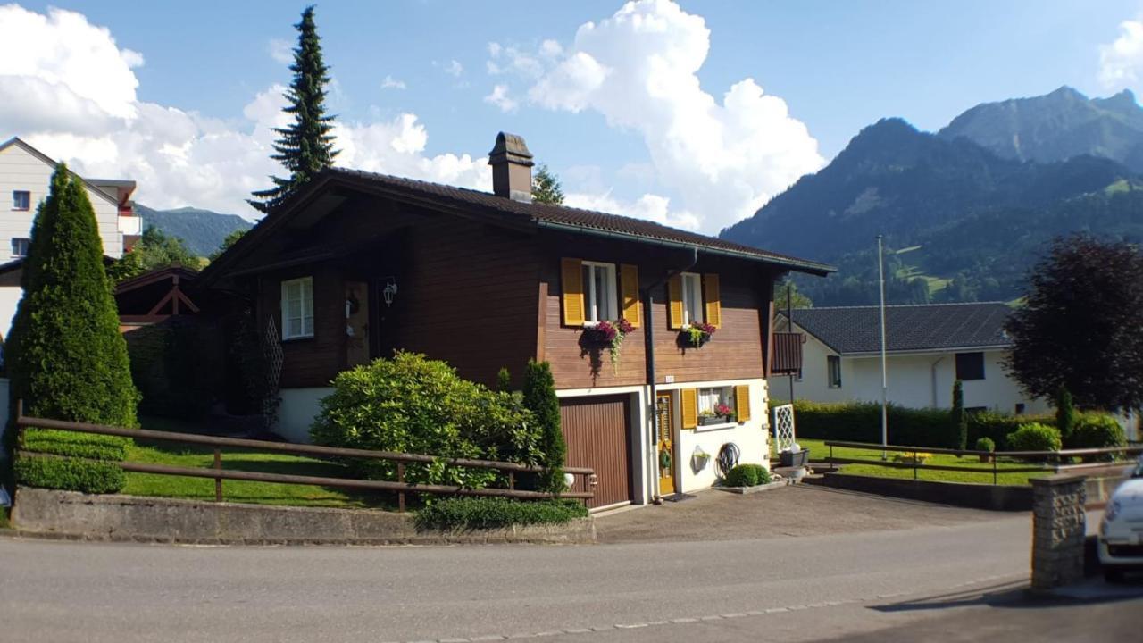 Free Spirit Chalet Fluehli Exterior photo